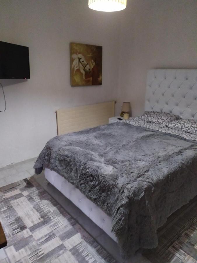 Apartamento Σετσκοσ Ζησησ Káto Loutrákion Exterior foto